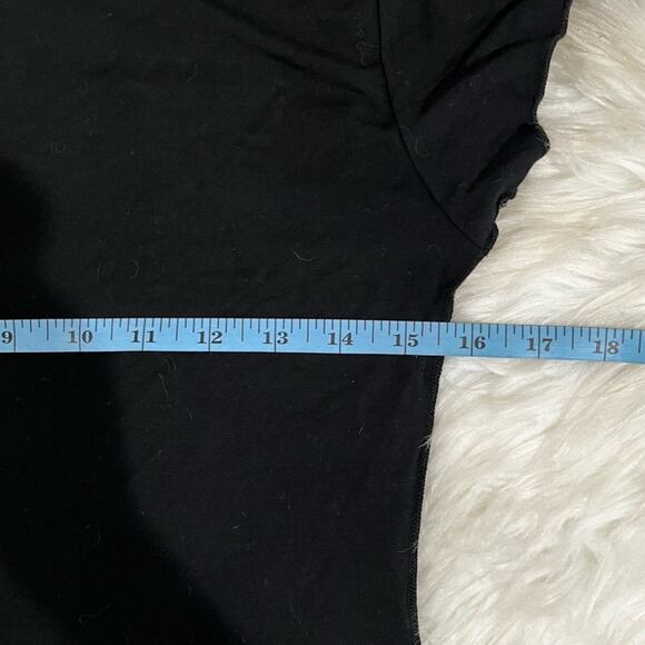 NEW Bebe Y2K Gold Studded Rock & Roll Heart Raw Edge Round Hem Scoop Neck Top XS - Picture 15 of 16